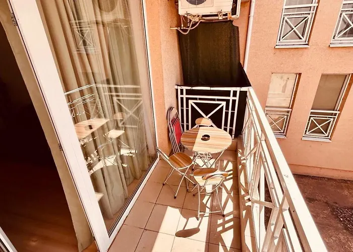 Sunny Day 6 11 Sunny Beach